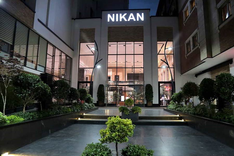 بیمارستان نیکان، مجهز به بخش تخصصی زنان و زایمان با اتاقهای خصوصی و امکانات مدرن در منطقه اقدسیه تهران.