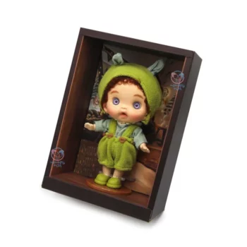 عروسک دختر جعبه ای لینمون بیبی Lynmon Baby سبز